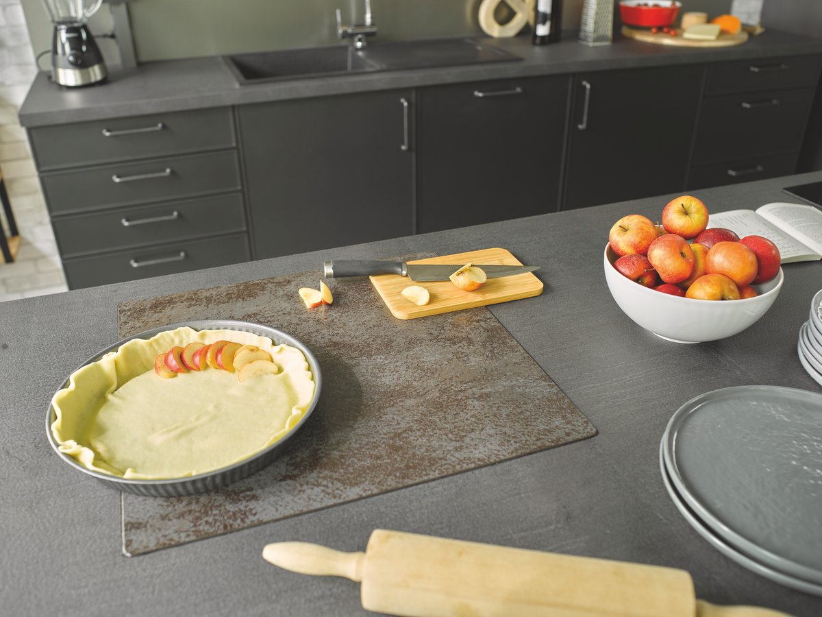 planche à découper intégrée, insert céramique, cuisine square laqué métal