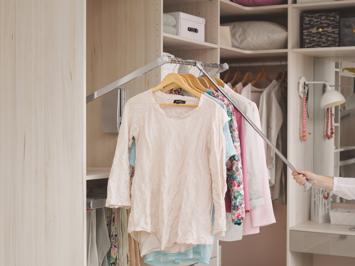 Dressing bois triangle à bascule