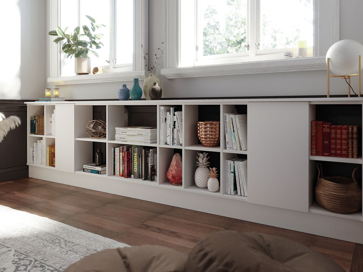 Bespoke low bookcase SCHMIDT