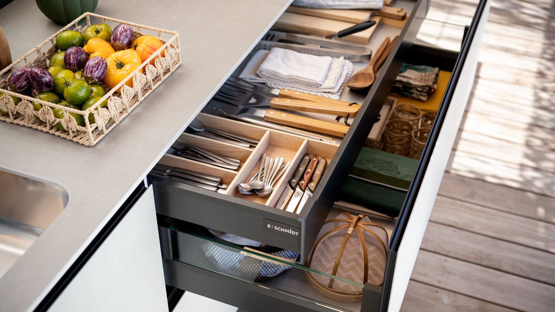 Meuble rangement cuisine extérieure