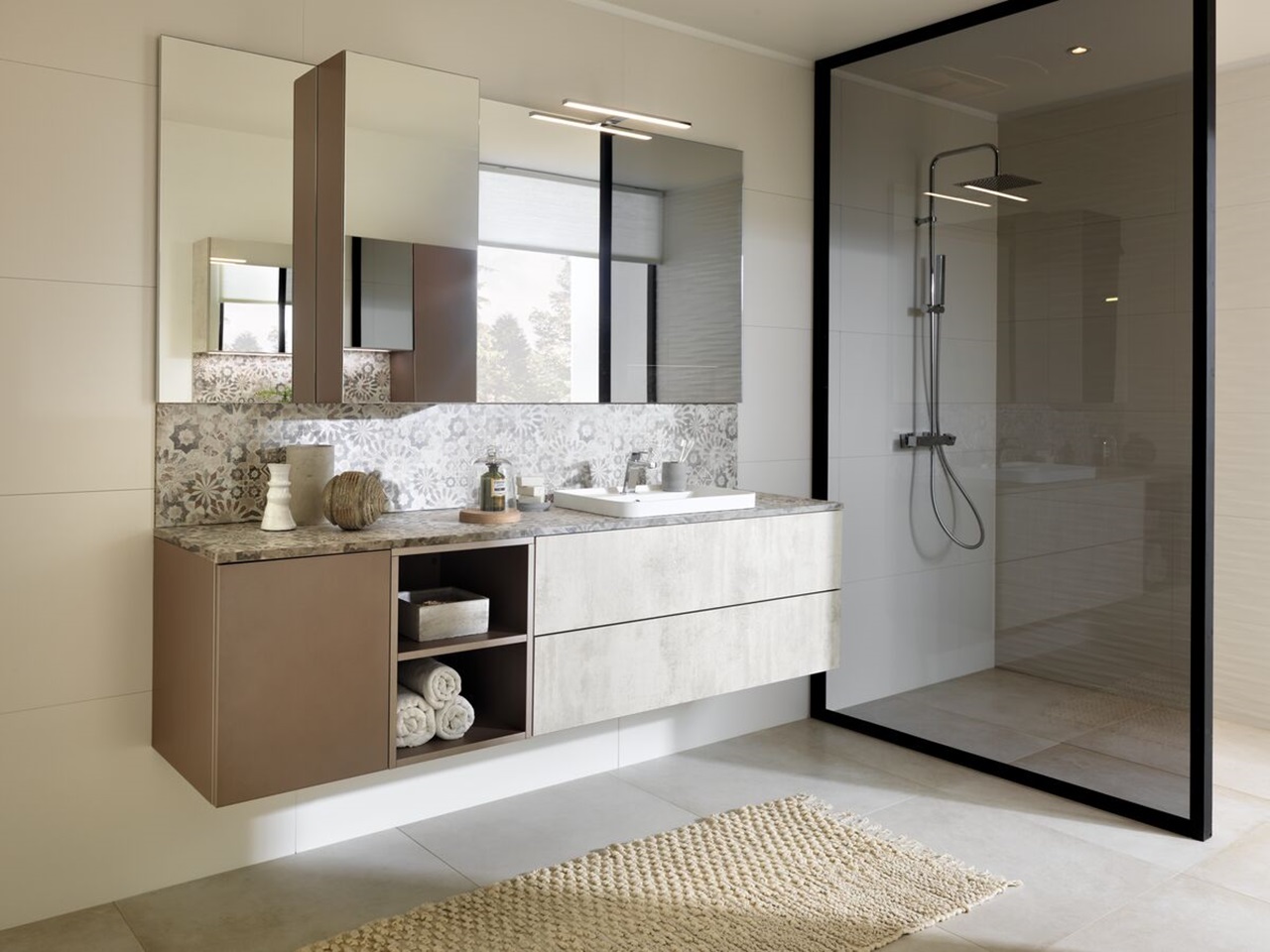 Rangement salle de bains : les tiroirs malins pour aménager une petite salle  de bains