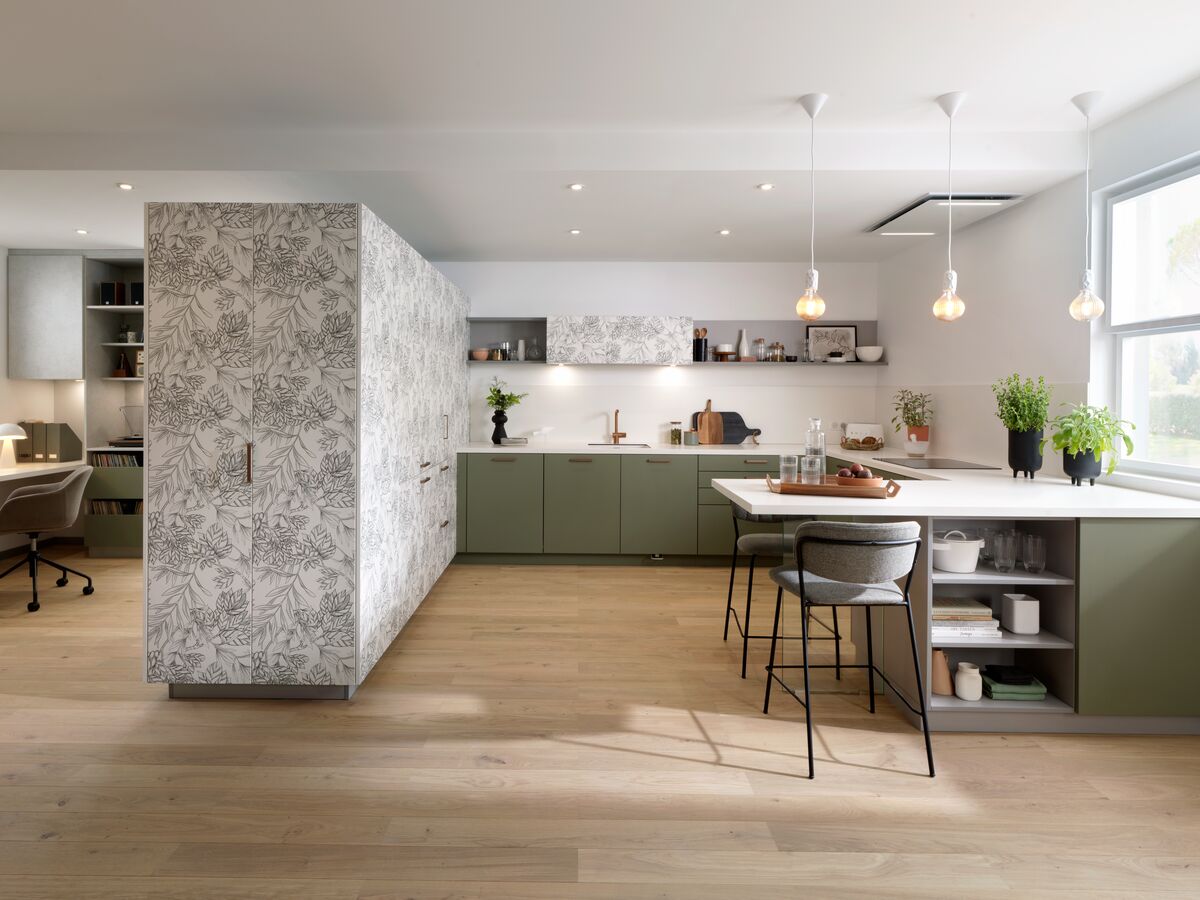 Schmidt Küchen Pure – Minimalistische Küche Weiss – Olivgrün und Weiß