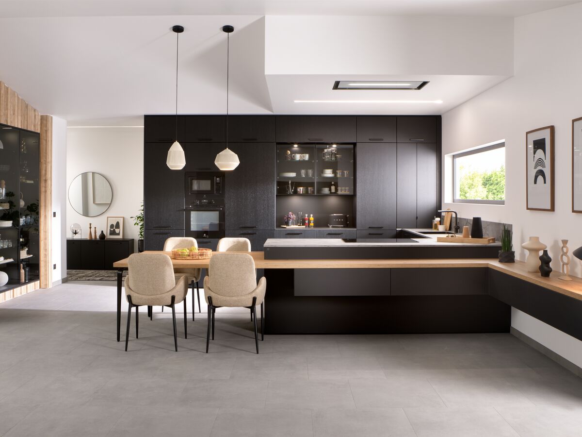 Schmidt Küchen Loft – Industrial Style Grafit – Schwarz und Holz